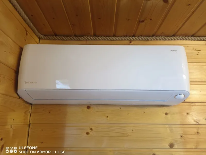 Serwis klimatyzatora Rotenso w domu drewnianym